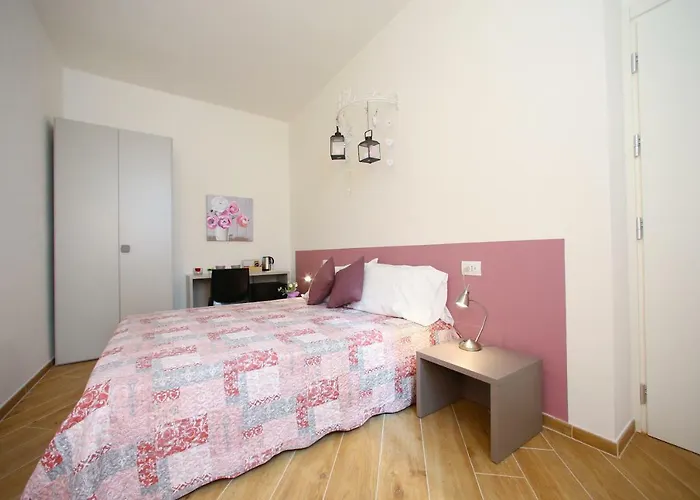 Residenza Bellieri Oda ve Kahvaltı 4*